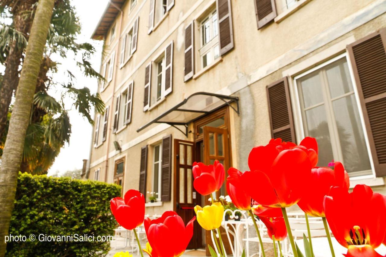 Santangela Hostel & Rooms Менаджо Экстерьер фото